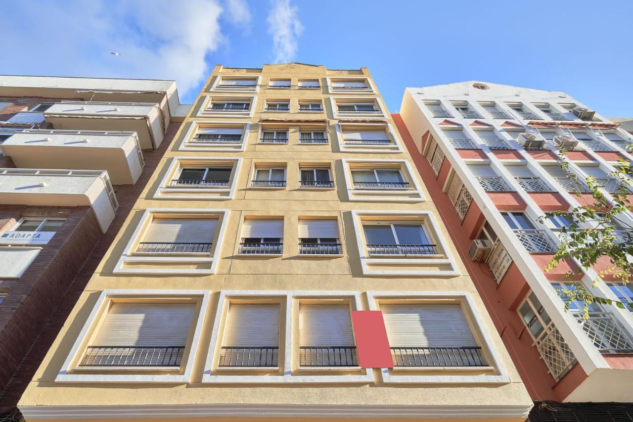 Apartamento 3 Dormitorios Centrico - Parking Incluido Малага Экстерьер фото