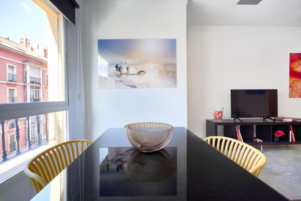 Apartamento 3 Dormitorios Centrico - Parking Incluido Малага Экстерьер фото